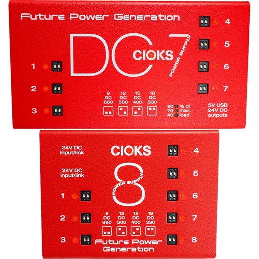 DC7 Pedalboard Power Supply with 8-output Expander - Red