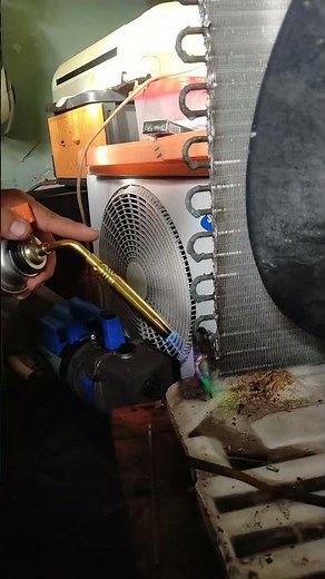 cara las kondensor ac #las #lasgas #servisac #hvac #shorts