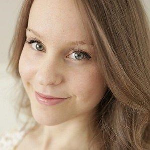 Meghan Livingstone – Age, Bio, Personal Life, Family & Stats | CelebsAges