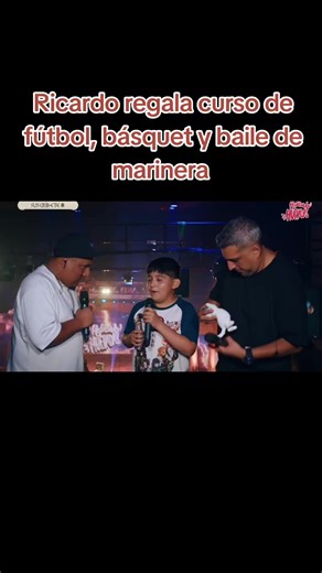Ricardo Mendoza Regala Curso de Fútbol y Baile