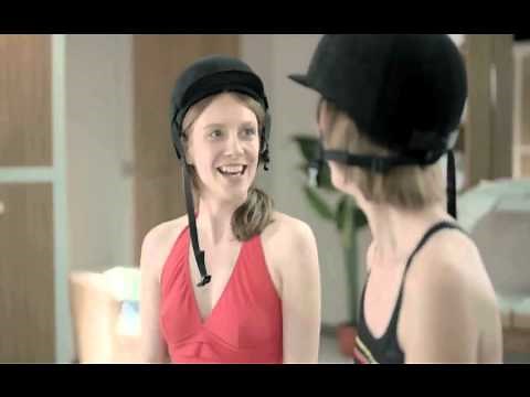 Cours d'aqua poney pour Toyota - aquagym - publicité