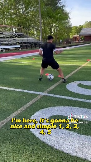 Mastering the Soccer Body Feint Croqueta Combo