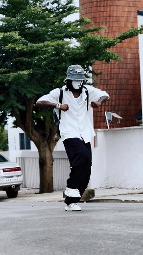 Keep it GANGSTA #cwalk #cwalkdance #electrobreakers #hiphopdance | keep it gangsta