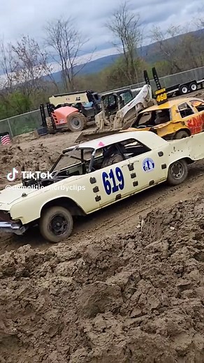 Exciting Highlights from the Demolition Derby