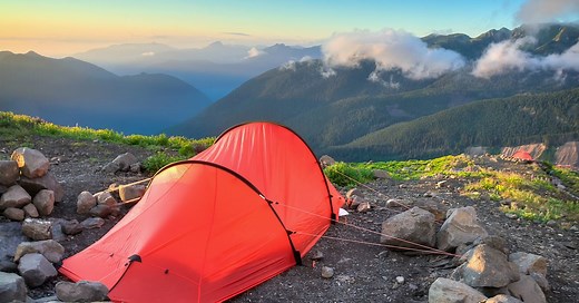 8 essential backpacking trips near Seattle