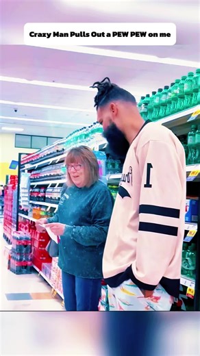 Crazy Man Pulls Out a PEW PEW on me #damondarlingtv #foryoupage #prank #entertainment #trending #viralvideo #comedy #fyp #viral #funny