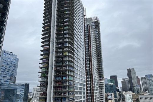 Abandoned DTLA High-Rises Get Massive Illegal Graffiti Makeover - LAmag