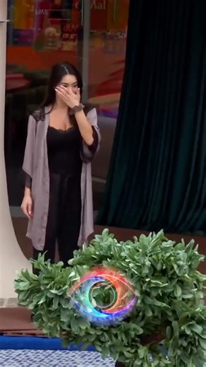 Big Brother Alb VIP Edition | Përlotet Greta nga surpriza, banorët e përqafojnë @gretakazazi | Instagram