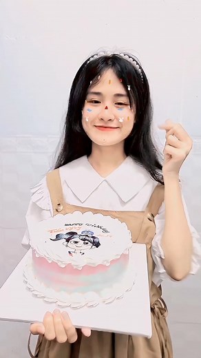 Happy Birthday To Me | Trần Vy Vy