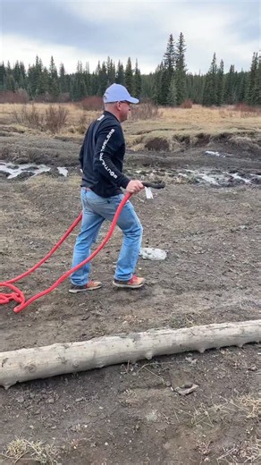 Took two of my boys, one of my nephews and met up with my friend Pete @reclaimedtimberdesign to explore and Jeep in icy mud puddles. Both got suck and had to pull the other out and everyone had a good day. @rockjock4x4 @artecindustries @nacho_offroadlighting | The Dusty Lumber Co.