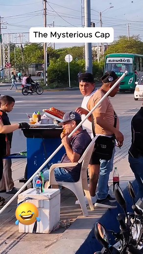 The Mysterious Cap 🤣 #humor #pranks #prankvideos #funnymoments #funnyprank #fypシ゚