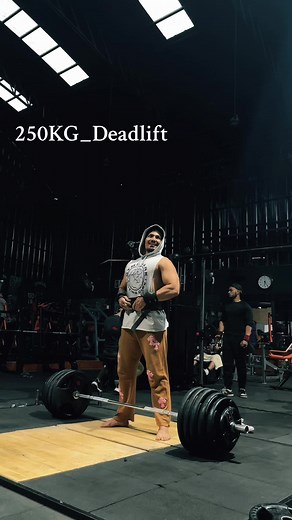 Impressive 250kg Deadlift Achievement in Nepal