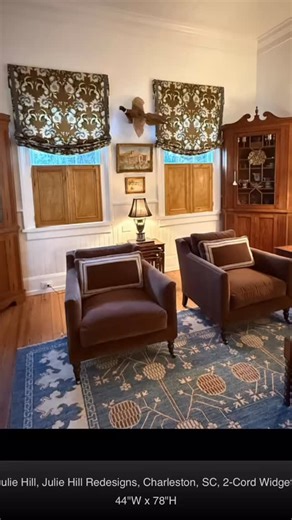 Julie Hill @julie_hill_creates “Julie Hill Redesign” in Charleston, SC recently fabricated some show stopping Romans to complete these interiors. Check out the relaxed Romans. #romanshades #cordlessromanshades #customromanshades #centurionrswidget #cordless | Centurion Roman Shade