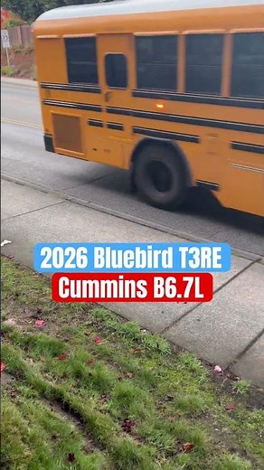 Bus 9 passing by (my old route’s new bus)