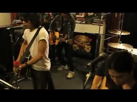 THAI KARAOKE SONG - THAI NEW SONG สุดใจ - เสก โลโซ