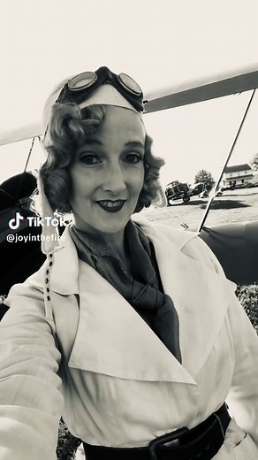 1930s Vintage Fashion: Golden Age Outfit Inspiration