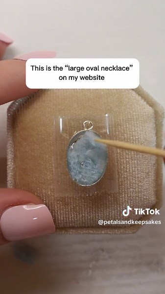 Personalized Cremation Jewelry and Keepsakes