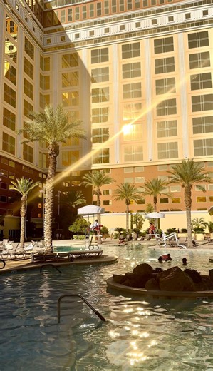 POV: You're lounging by the pool at South Point and all your worries fade away.🌞 | South Point Hotel, Casino & Spa