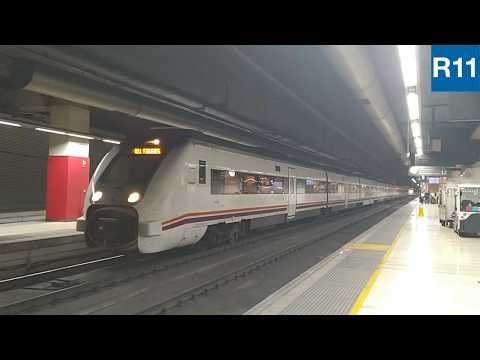 S449 Renfe Media Distancia destinació R11 Figueres sortint de Barcelona-Sants
