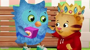 1.8K views · 31 reactions | Hi Neighbor! In this clip from Daniel Tiger's Neighborhood, O the Owl drops his ice cream cone. As you watch, ask your child "What would be a kind way to help O the Owl in this scenario?" | PBS KIDS | Facebook
