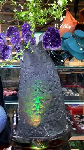 Amethyst specimen | Blue Light Gemstones