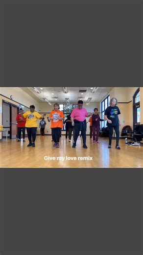 Remix of Kem’s “Give My Love”; with Frankie Beverly’s Joy and Pain. The dance start after the first 16 counts, the students in the video will help you count it down. After hearing this remix last night, I couldn’t wait to get to class today to dance to it!, I’m in the corner🤗😍😂thank you Kenny J😍 | Denise Bryant