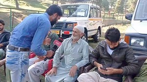 12K views · 71 reactions | Third phase of voting for Assembly elections is under process in a peaceful manner. People are wholeheartedly casting their precious votes. While talking to Kashmir Crown people said that they voted for development and for better future. If there has been any loophole in the development process they expect the coming government will overcome that. | Kashmir Crown Live | Facebook