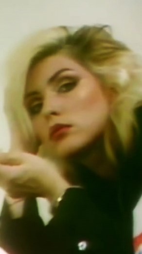Blondie's Classic Hit: Hanging on the Telephone