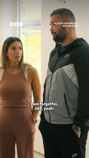 A boxing career can have a long lasting impact on your health. #AlisonHammond #AlisonHammondsBigWeekend #TonyBellew #Liverpool #Boxing #Boxer #Sport #Injury #BoxingInjuries #BoxingLifestyle Alison Hammond spends her big weekend with champion boxer Tony Bellew. Tony explains to Alison the health effects boxing is likely to have on him later in life. | BBC