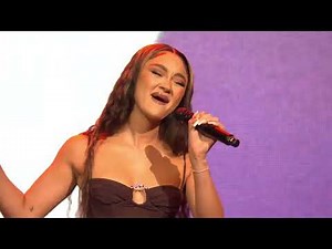 FLO at MOBO Awards 2022 (Immature & Cardboard Box)