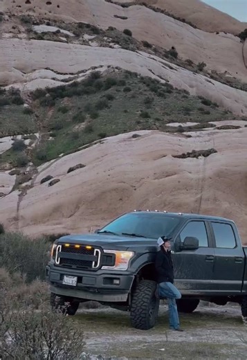 Essential Cab Lights Upgrade for Your Truck