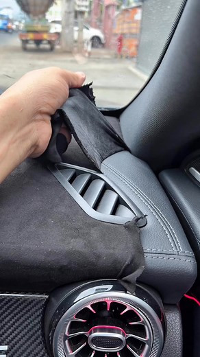 1.8K reactions · 63 shares | Mercedes Benz CLA45 បកកាំម្ងីដែលបិតឆ្នាំមុនចេញ អត់មានកាវការពារតាបឡូនៅថ្មីដ័ដែល ហើយបិតថែម នៅទ្វារម្តង #Telegram 0975100224 | ZAMBA Car Accessories គ្រឿងលេងឡាន | Facebook