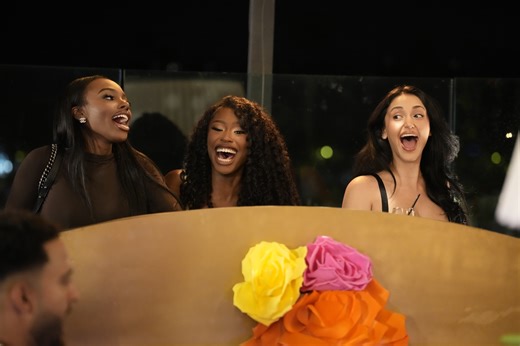 The Love Island Season 6 Cast Reunite in a Dreamy Villa — But It's Not What You Think