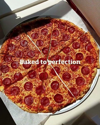 I Ordered the Massive 19" New York Style Pizza