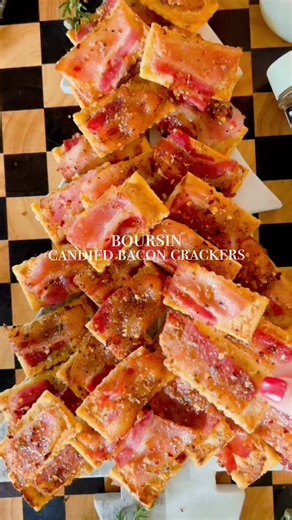 Leanna Laming on Instagram: "These Boursin Bacon Crackers are dangerously good. 🥓✨ Buttery Club crackers spread with creamy Boursin cheese, topped with smoky bacon, brown sugar, and a pinch of red pepper flakes for that perfect sweet heat. They’re crispy, creamy, and caramelized in all the right ways — and they disappear fast. Perfect for holiday parties, game days, or cozy nights in. Like this Post & Comment BACON for the recipe and follow for more easy holiday and family recipes! #boursinbaco