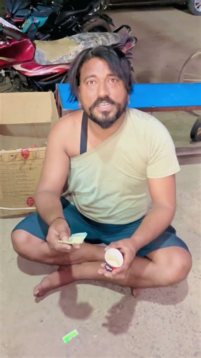 Bhikhari to tez h 😂