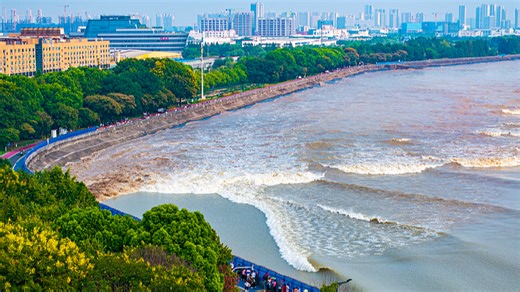 Live: Witness the Qiantang River tidal bore reaching its peak