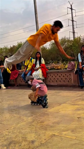 2.9K views · 81 reactions | 퓘 퓐퓜 퓟퓐퓡퓚퓞퓤퓡﫶 . . . . @mr_x_parkour #reels #reelsitfeelit #parkourislife #parkourlife #gymnastics @flipper #publicreaction #reaction | Mohd Ajij | Facebook