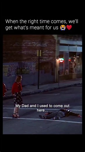 Exactly Related videos upload here memes and movies on Instagram: "Loved this movie 🎬 The Notebook is a romantic drama directed by Nick Cassavetes, based on the novel by Nicholas Sparks. Set in the 1940s, it tells the love story of Noah Calhoun and Allie Hamilton, two young people from different social backgrounds who fall deeply in love one summer in North Carolina. Allie comes from a wealthy family, while Noah is a poor country boy. Despite their strong bond, her parents disapprove, an