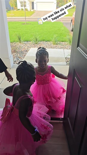 A girl that can go in for a crying competition and will win 😂😂😂 Isla i give that to her😂😂 #highlightseveryone #photochallenge2023today | Double Twins vlog