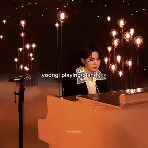 Yoongi Playing Piano with Army Fan Chant | BTS Bangtan