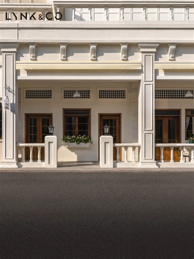 Designed for urban life. Every detail stands out — lights, lines, attitude. Where premium comes naturally. #LynkCo #LynkTech #LynkCo01