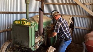 1.5M views · 2.8K reactions | #FASSFriday 1937 John Deere "D" First startup of the year...Worth the wait!! | FASS Fuel Systems | Facebook