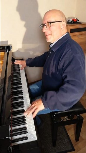Swinging Sunday - your weekly dose of Power Boogie Woogie