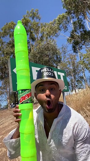 Bakiraja Twins' Delicious Mountain Dew Drink Challenge
