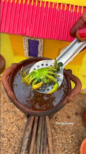 Tiny Crab Fry 🦀 Miniature Cooking #shorts #crab #seafood #viral