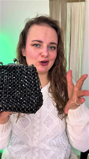 KURS - TUTORIAL krok po kroku oszczędzi Ci czas, nerwy i pieniądze 💥 Uczysz się na moich sprawdzonych technikach zamiast metodą prób i błędów. Dostajesz: 🎥 nielimitowany dostęp 🧵 listę materiałów 👩‍💻 dostęp do prywatnej grupy 👉 Sprawdź na RENSONOWE.PL #beadedbag #koraliki #handmade