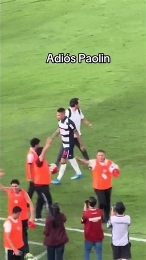 Paolo Guerrero molesto luego de perder el clásico del fútbol peruano #futbol #alianzalima #u