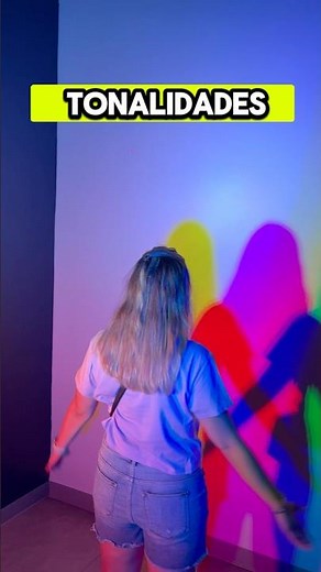 combinaciones RGB en 40 seg #curiososaudiopro #iluminacionprofesional #RGB #ledlighting