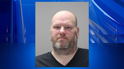 Report: Farmington man charged with possessing and distributing child porn